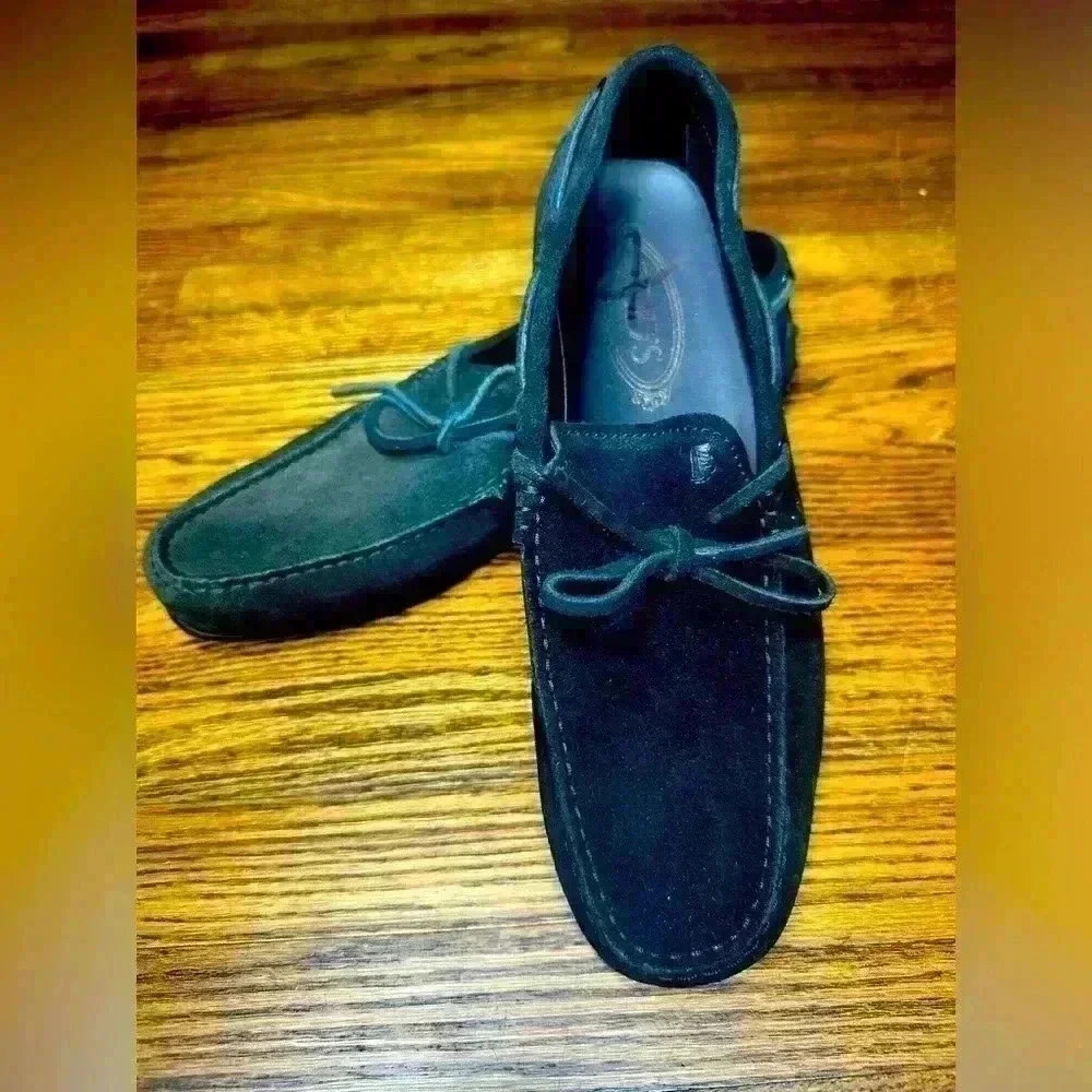 Tod’s Gommino Driving Loafers